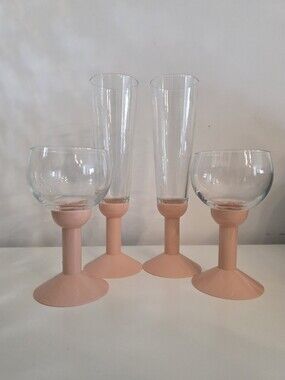 Bodum Pink Stemmed Glass Set - Elegant Drinkware